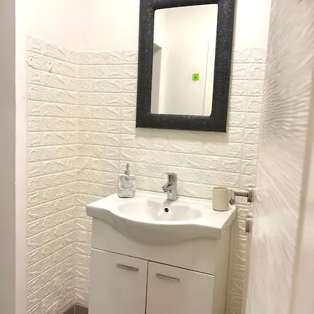 Azra Apartamento Hrasnica